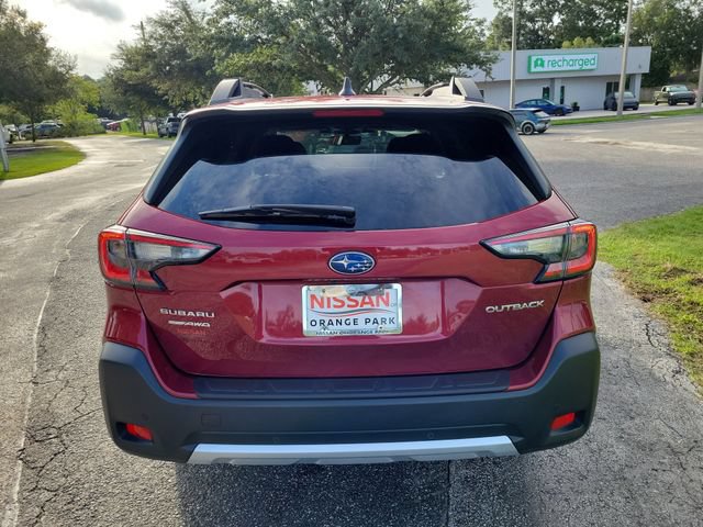 Used 2025 Subaru Outback Limited AWD/4WD image 7
