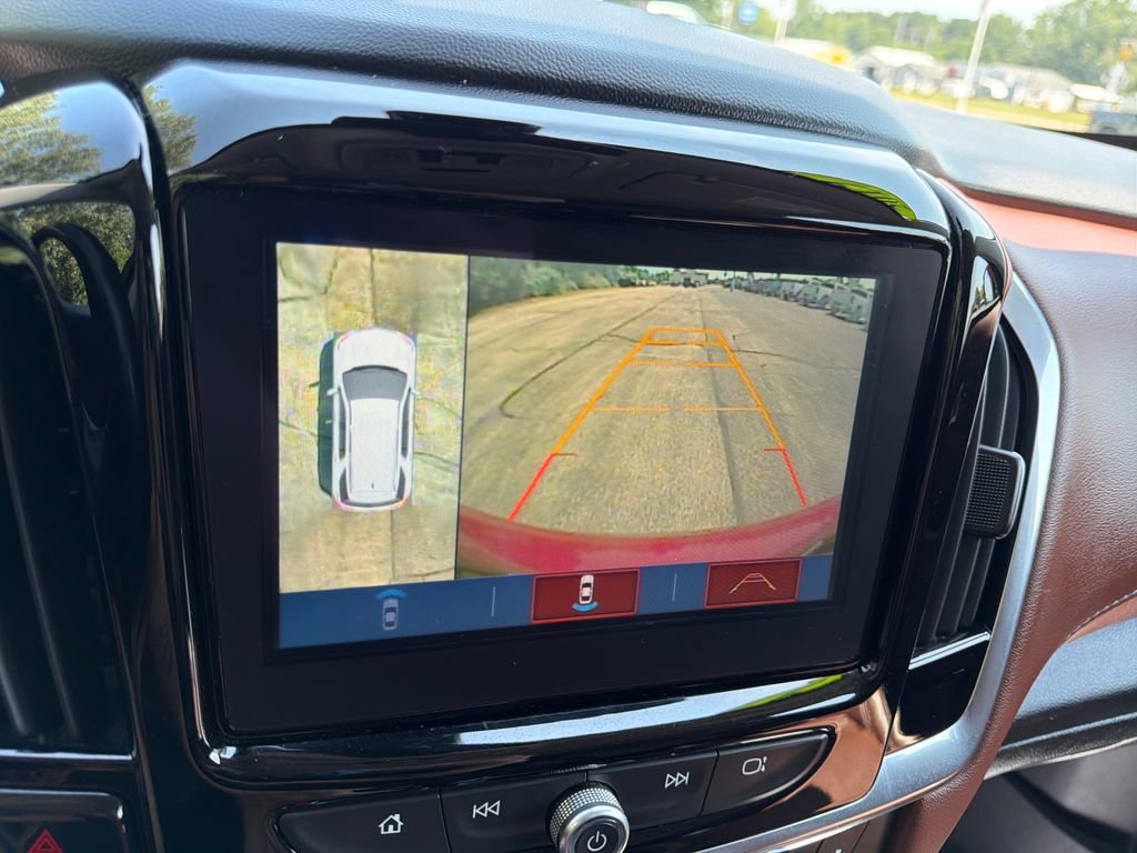 Used 2019 Chevrolet Traverse High Country AWD/4WD image 19