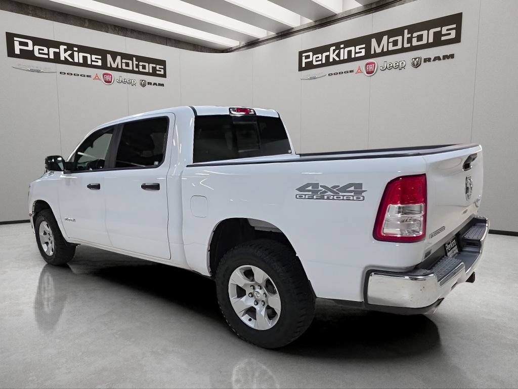 Used 2024 RAM 1500 Big Horn AWD/4WD image 3