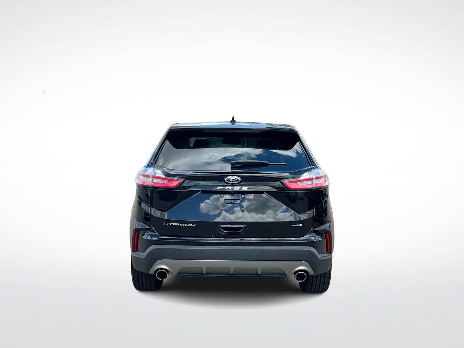 Used 2024 Ford Edge Titanium AWD/4WD image 7