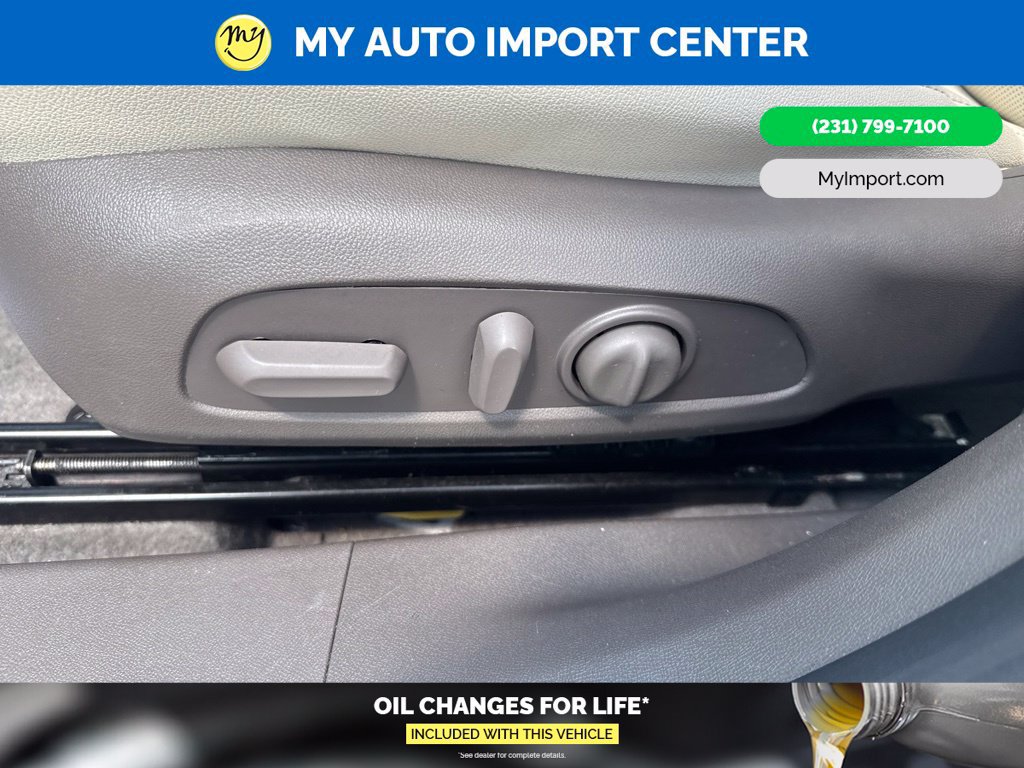 Used 2024 Chevrolet Malibu LT FWD image 13