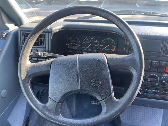 Used 1993 Volkswagen Eurovan GL FWD image 21