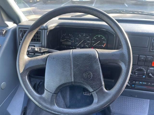 Used 1993 Volkswagen Eurovan GL FWD image 21