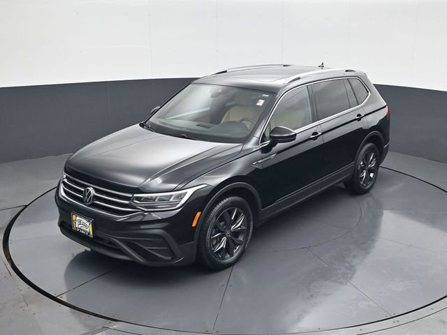 Used 2022 Volkswagen Tiguan SE AWD/4WD image 13
