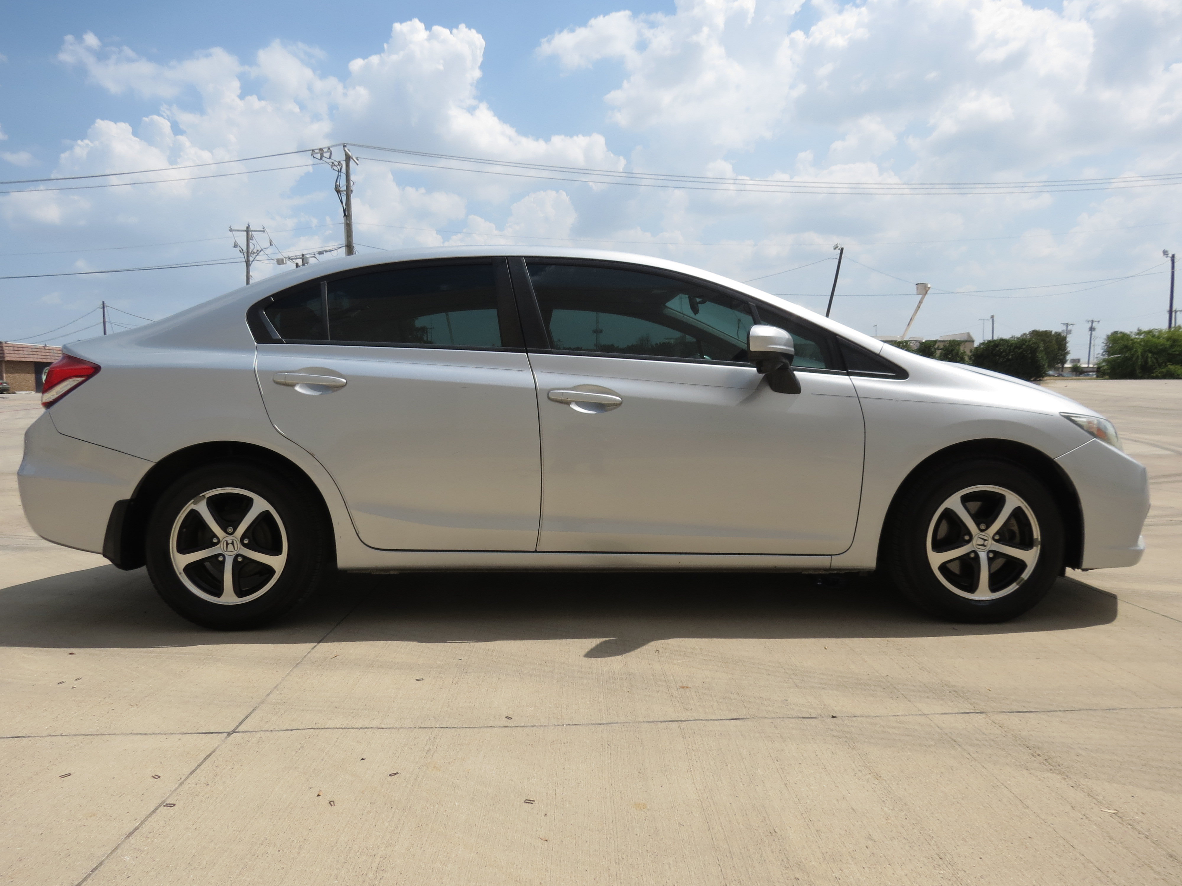 Used 2015 Honda Civic SE image 6
