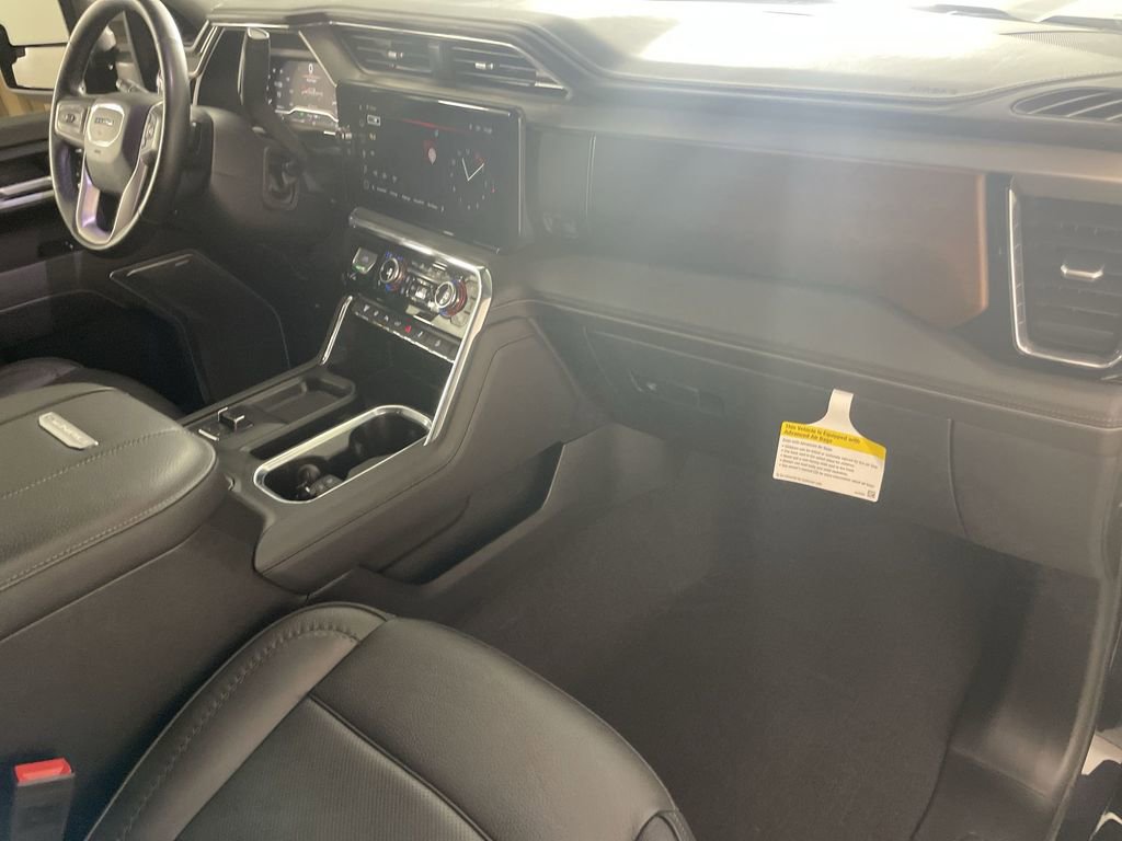 Used 2025 GMC Sierra 3500 Denali w/ Denali Reserve Package image 29