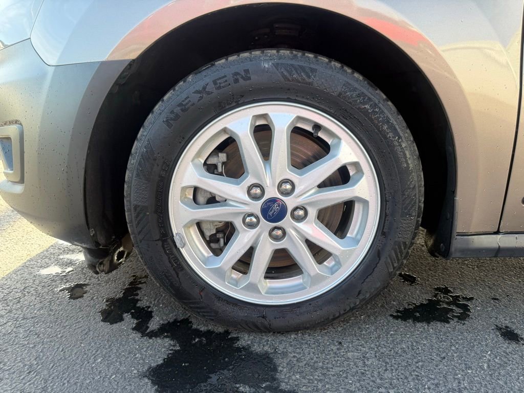 Used 2019 Ford Transit Connect XL w/ Driver-Assist Package FWD image 9