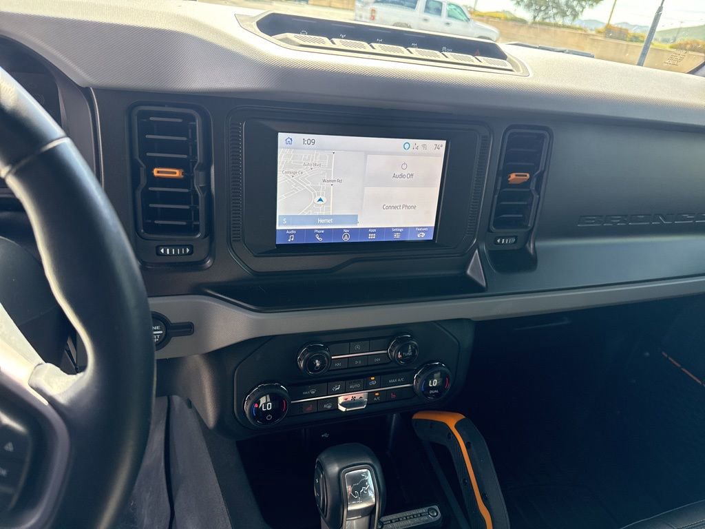 Used 2023 Ford Bronco Badlands image 13