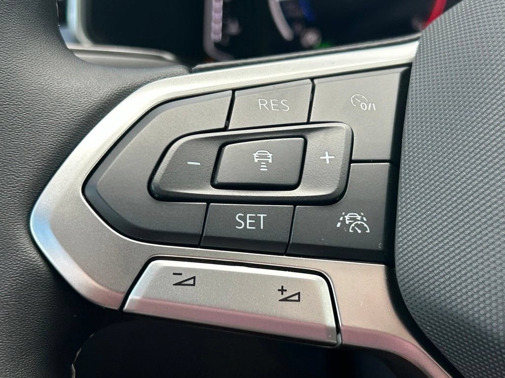 New 2026 Volkswagen Taos SEL AWD/4WD image 27