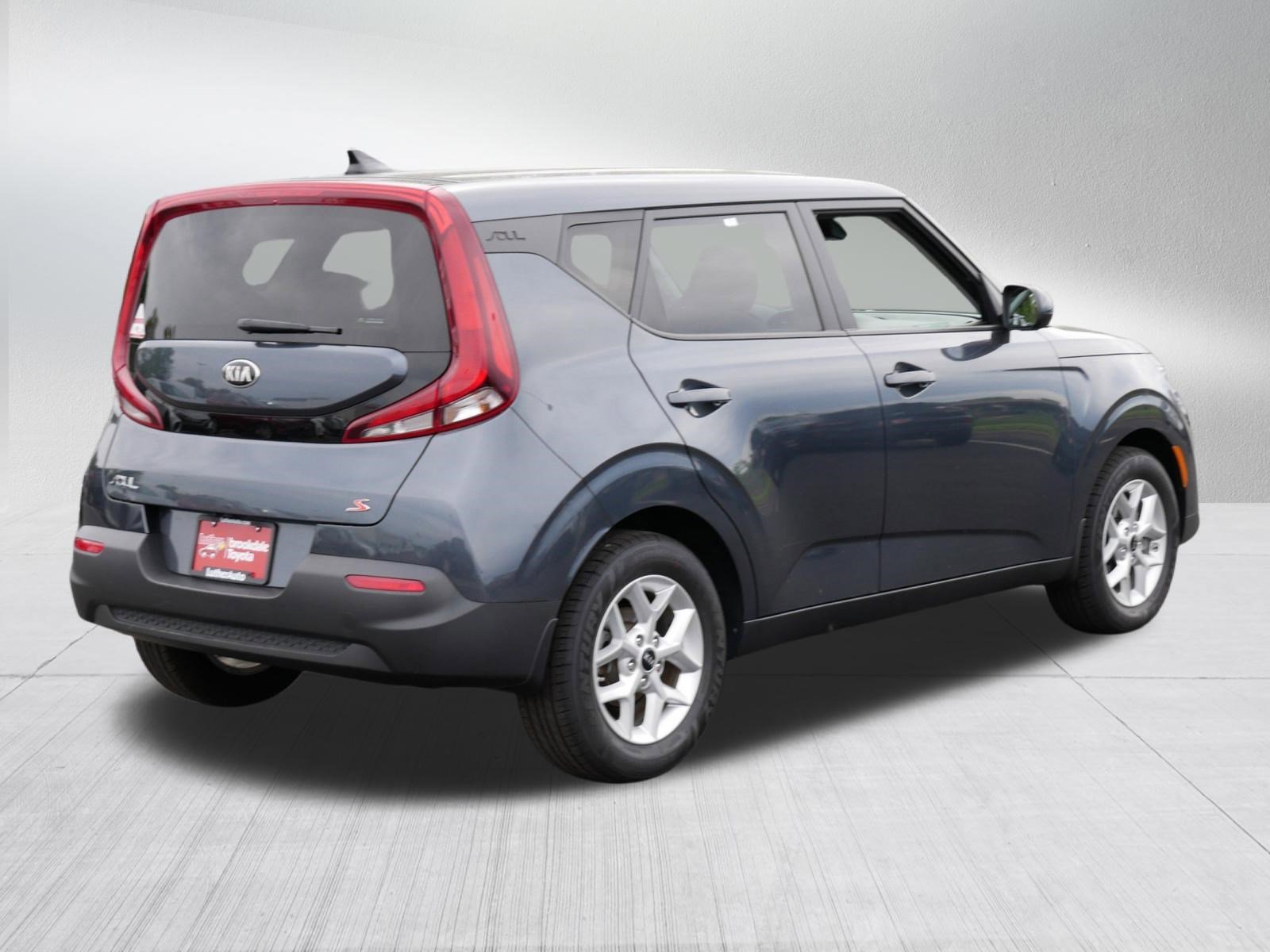 Used 2020 Kia Soul S FWD image 7