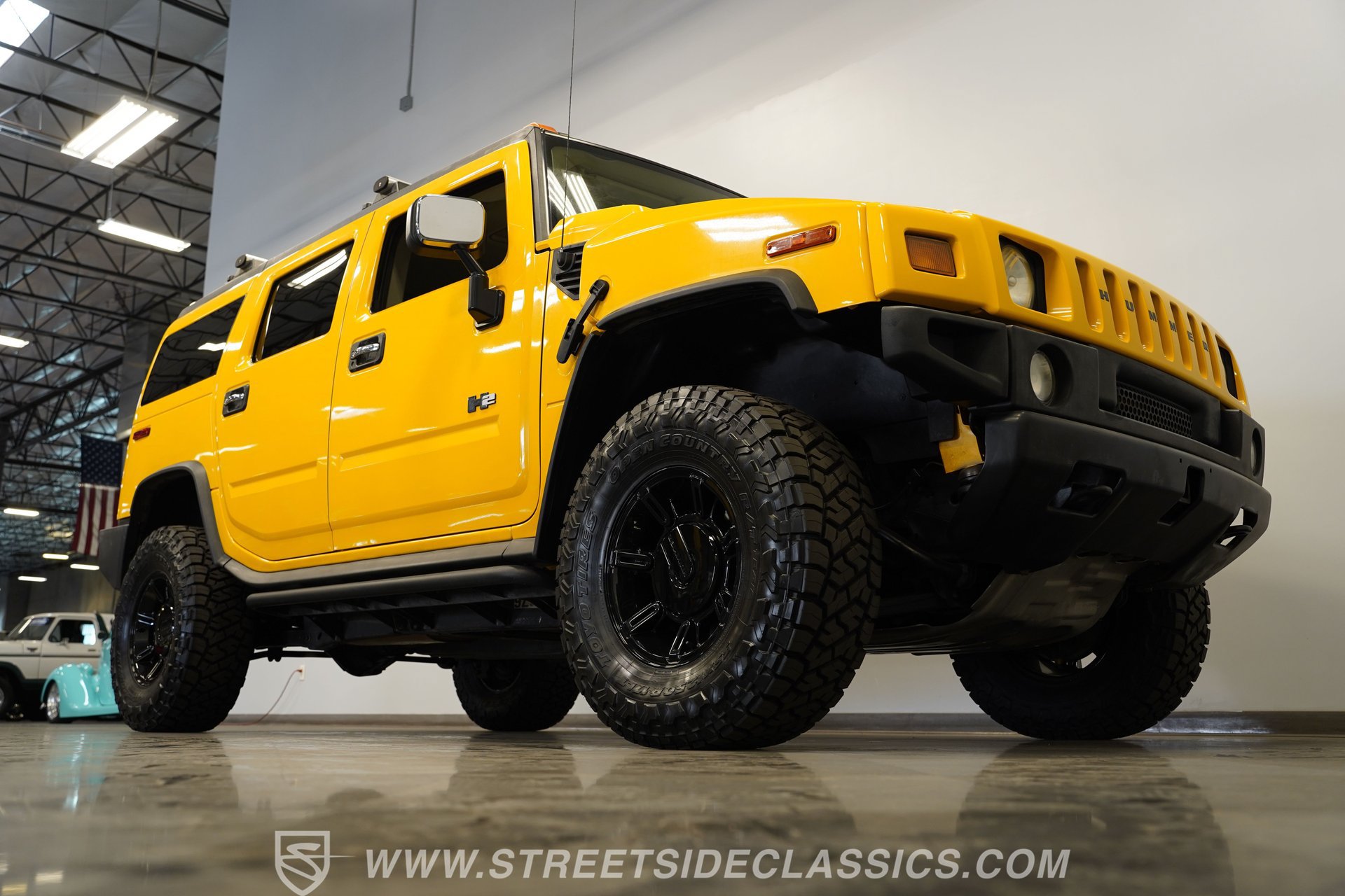 Used 2004 HUMMER H2 w/ Preferred Equipment Group AWD/4WD image 34