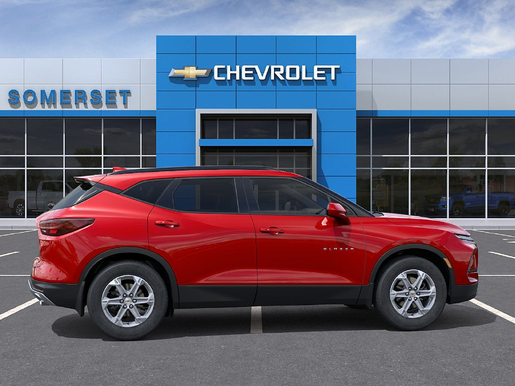 New 2026 Chevrolet Blazer LT w/ Convenience Package AWD/4WD image 6