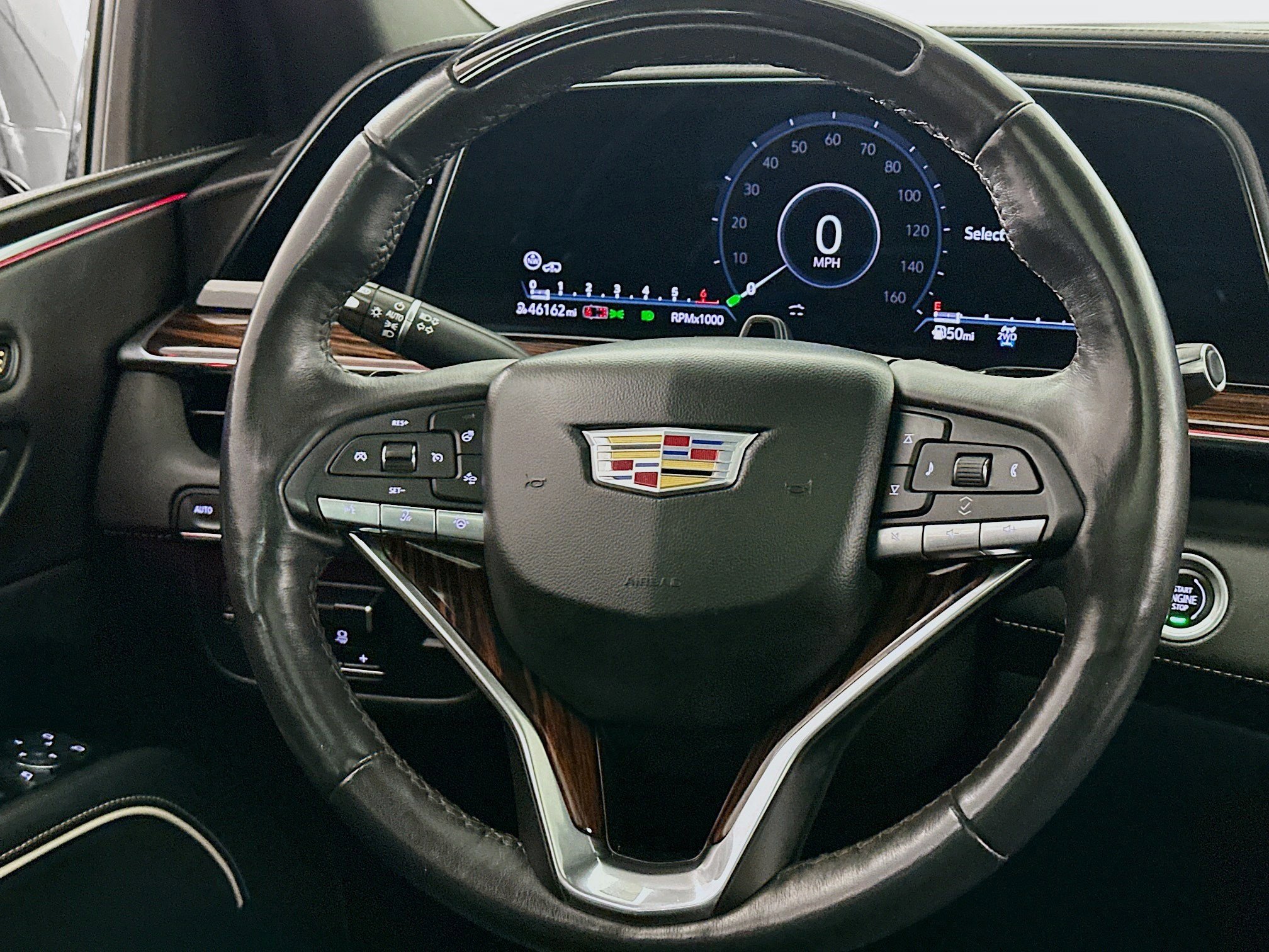 Used 2023 Cadillac Escalade Premium Luxury w/ Performance Package AWD/4WD image 8