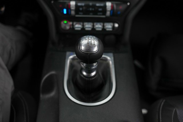 Used 2020 Ford Mustang GT Premium w/ Black Accent Package RWD image 28