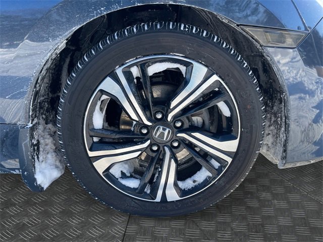 Used 2018 Honda Civic Touring image 14