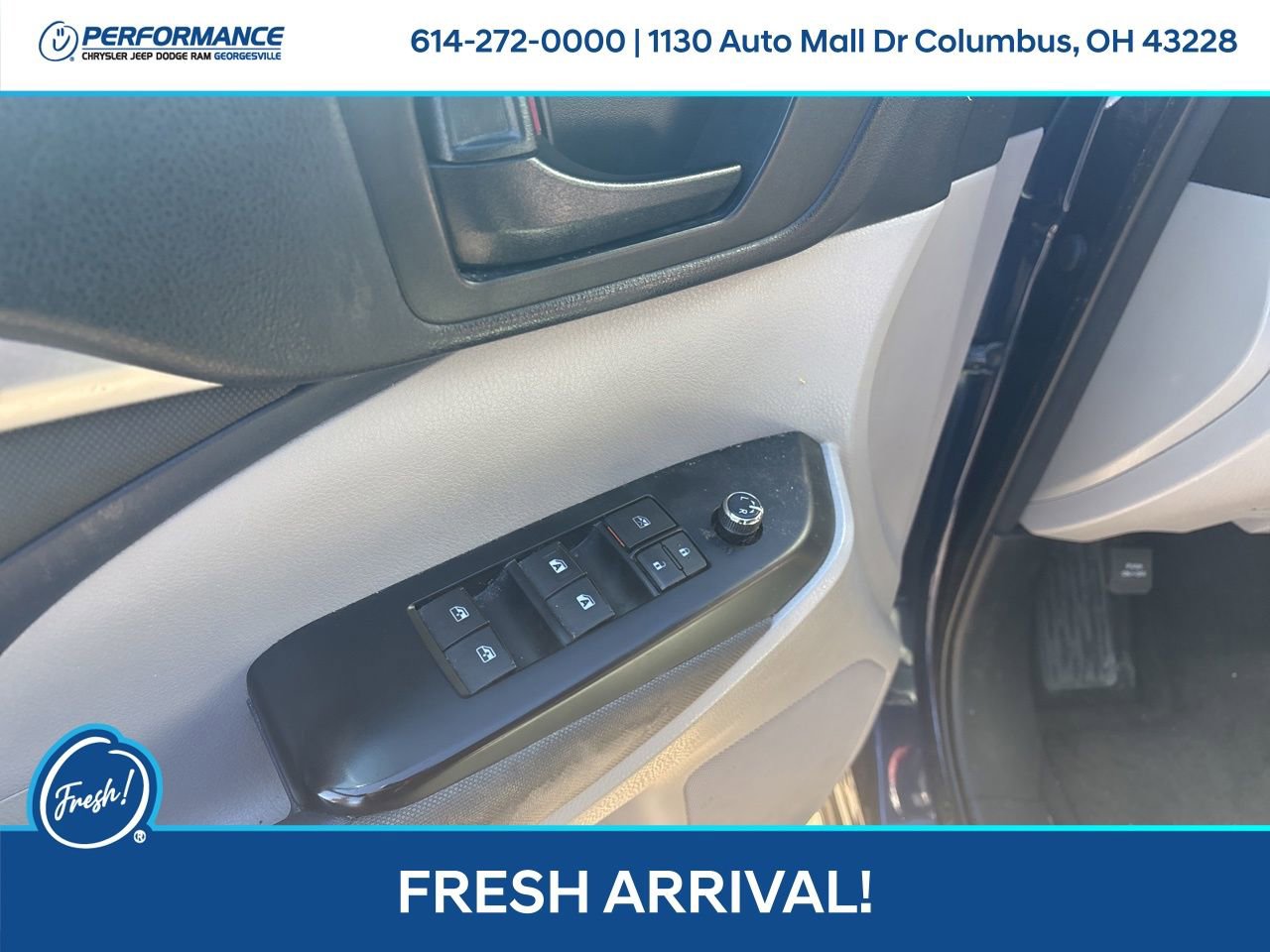 Used 2015 Toyota Highlander LE image 17