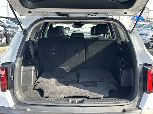 Used 2023 Kia Sorento S w/ Panoramic Sunroof Package image 23