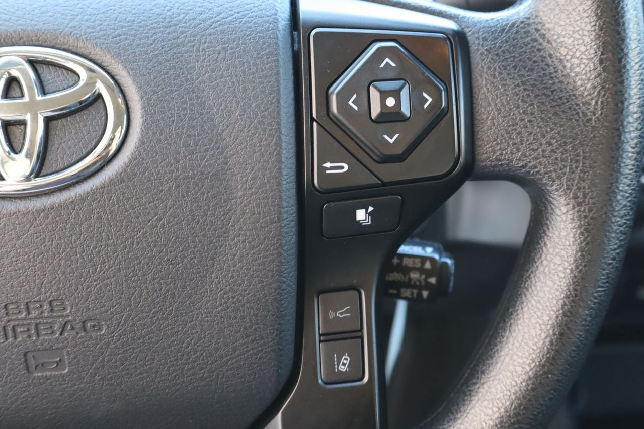 Used 2023 Toyota Tacoma SR AWD/4WD image 12