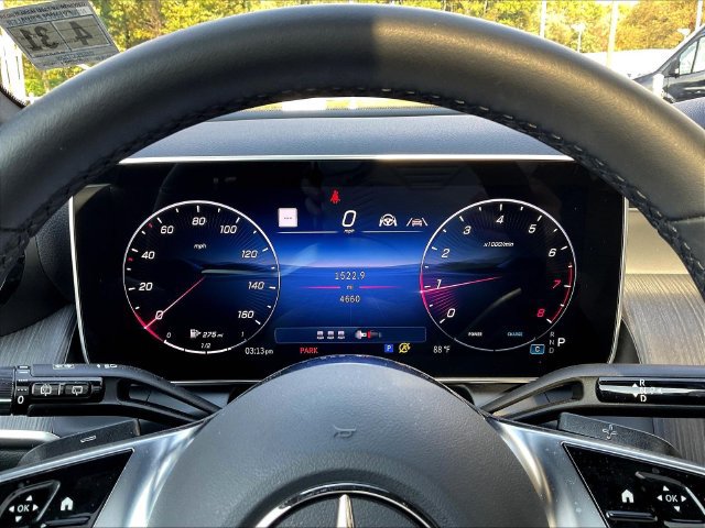 Used 2026 Mercedes-Benz GLC 300 4MATIC image 15