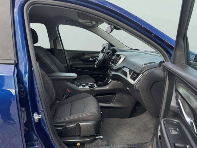 Used 2023 GMC Terrain SLE w/ Driver Convenience Package image 47