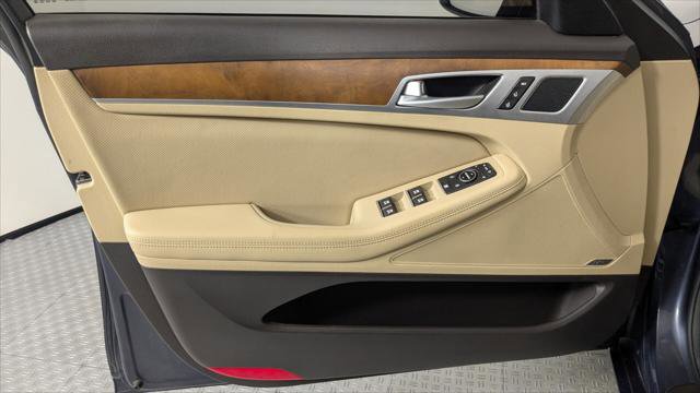 Used 2017 Genesis G80 5.0 Ultimate image 13