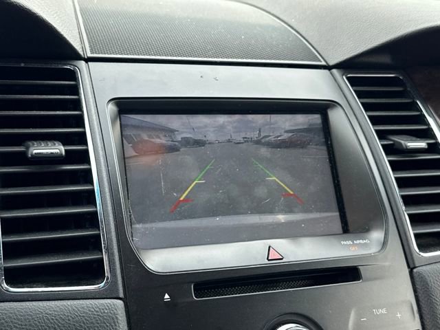 Used 2014 Ford Taurus Limited image 20