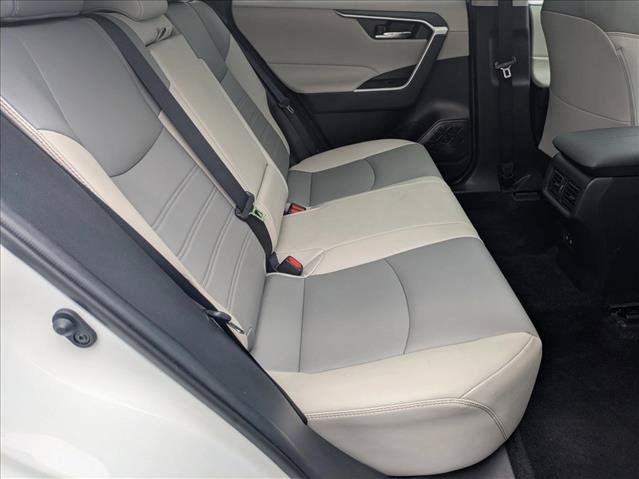 Used 2020 Toyota RAV4 XLE Premium AWD/4WD image 20