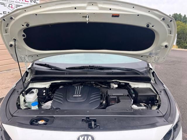 Used 2017 Kia Sedona SX Limited w/ Option Group 030 FWD image 23