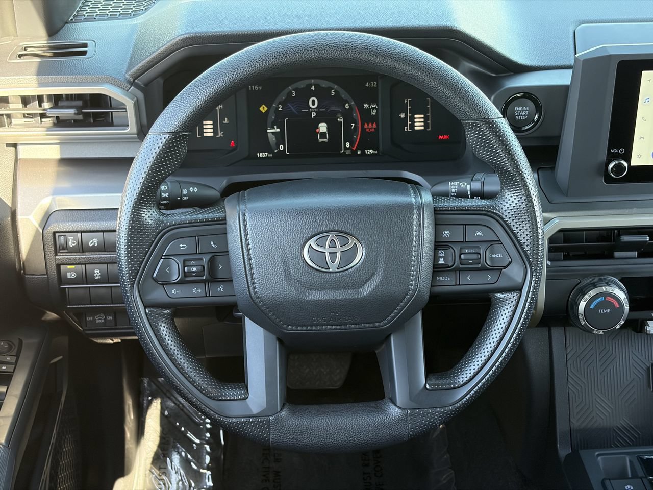 Used 2026 Toyota Tacoma SR5 AWD/4WD image 18