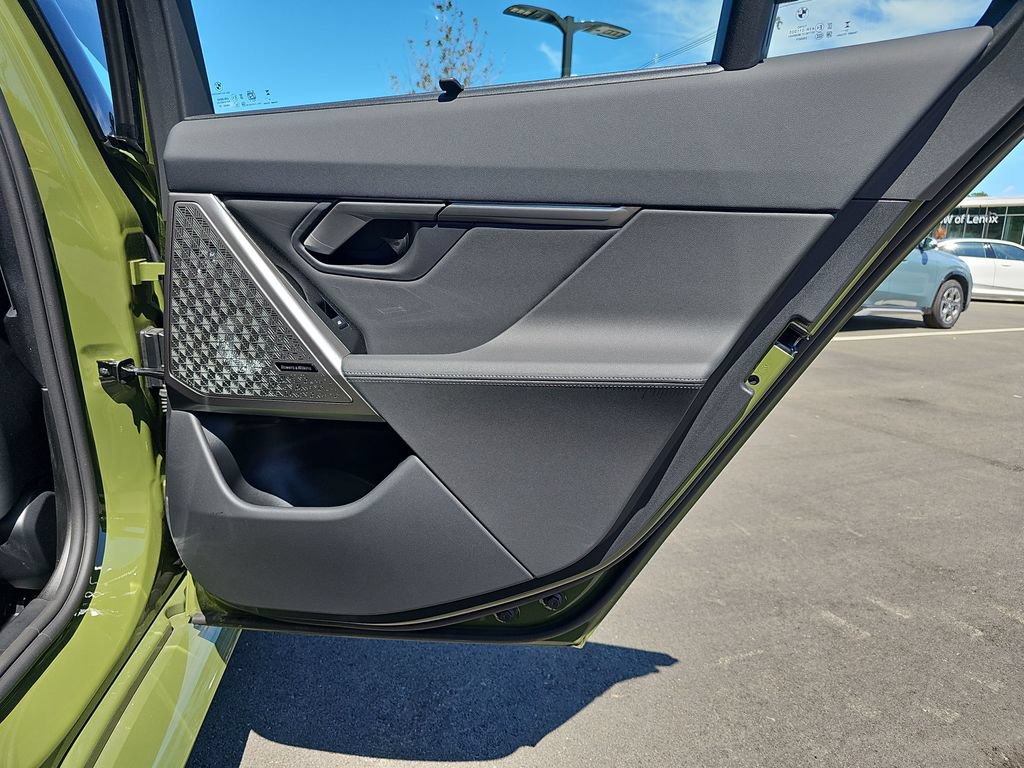 New 2026 BMW M5 Touring AWD/4WD image 26