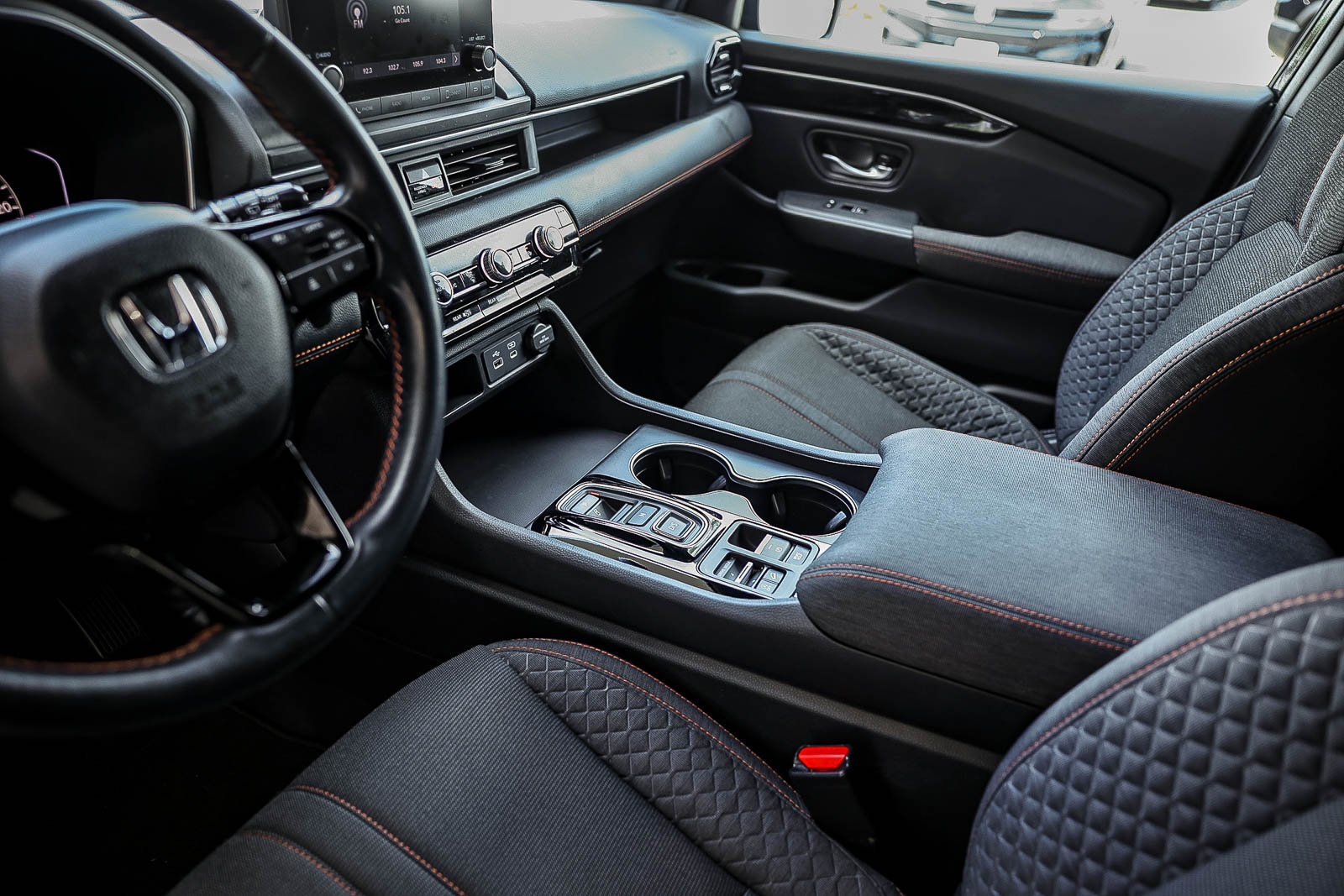 Certified 2023 Honda Pilot Sport image 26