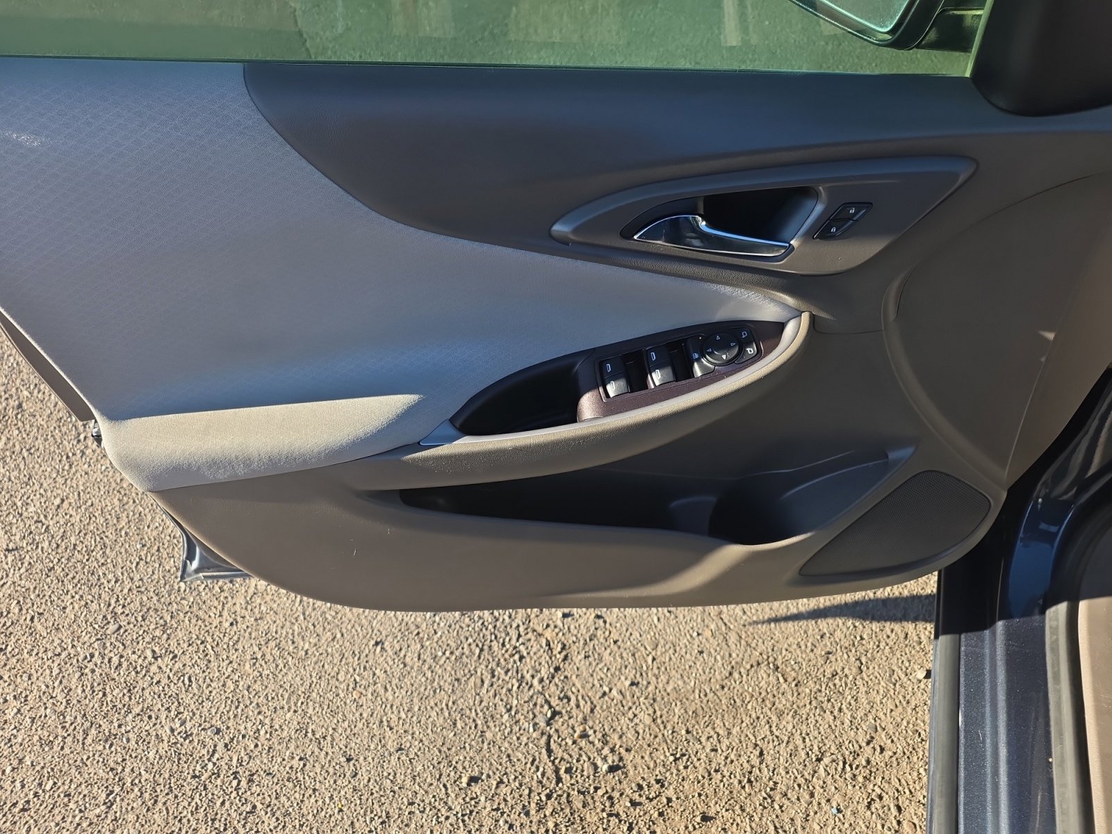 Used 2020 Chevrolet Malibu LS image 13