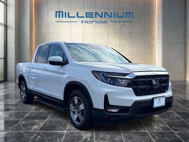 Certified 2025 Honda Ridgeline RTL image 7