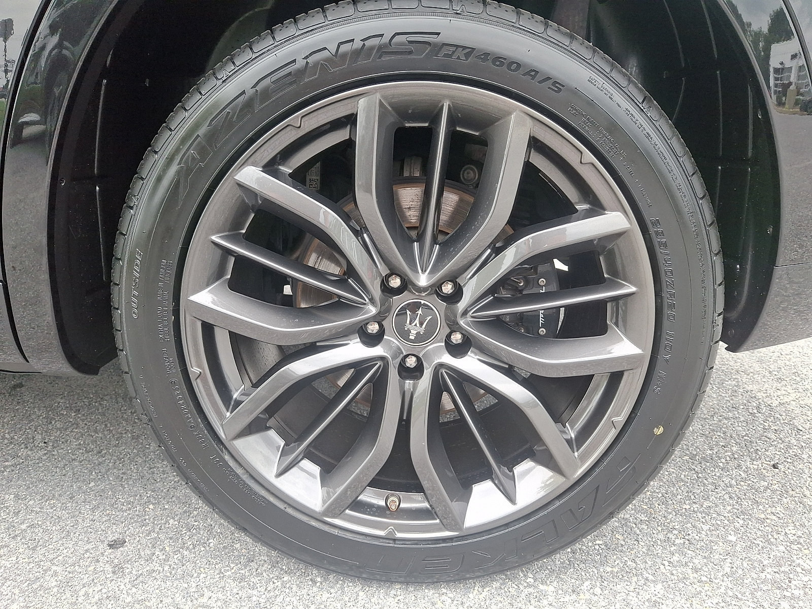 Used 2024 Maserati Levante GT Ultima AWD/4WD image 20