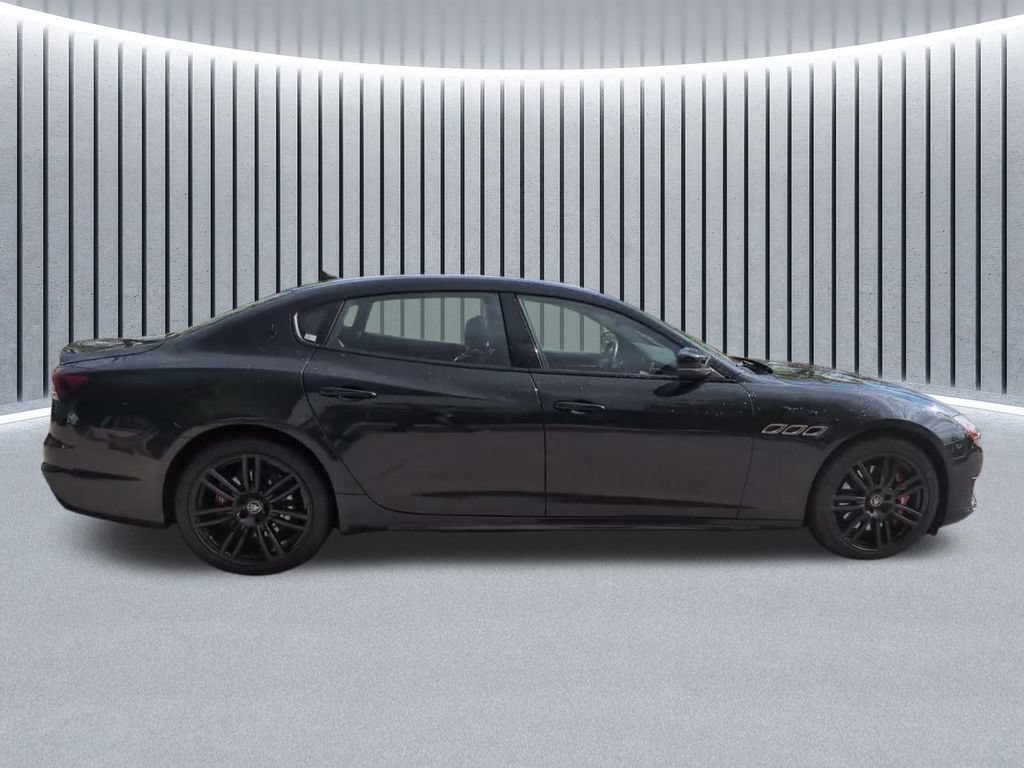Used 2023 Maserati Quattroporte Modena Q4 AWD/4WD image 5