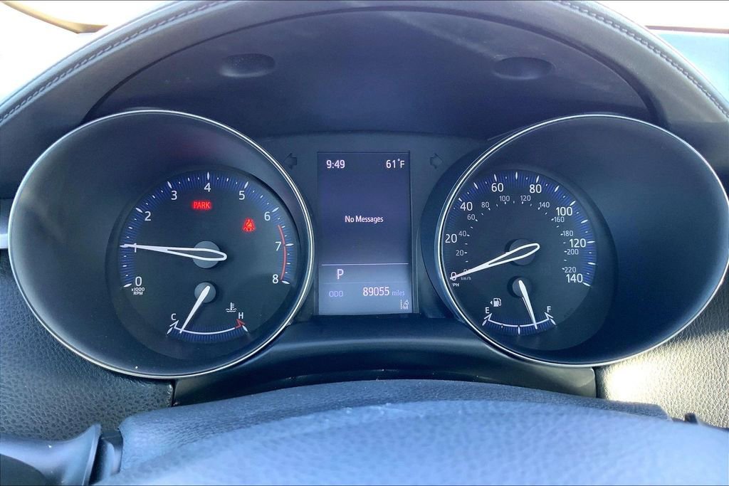 Used 2020 Toyota C-HR LE image 19