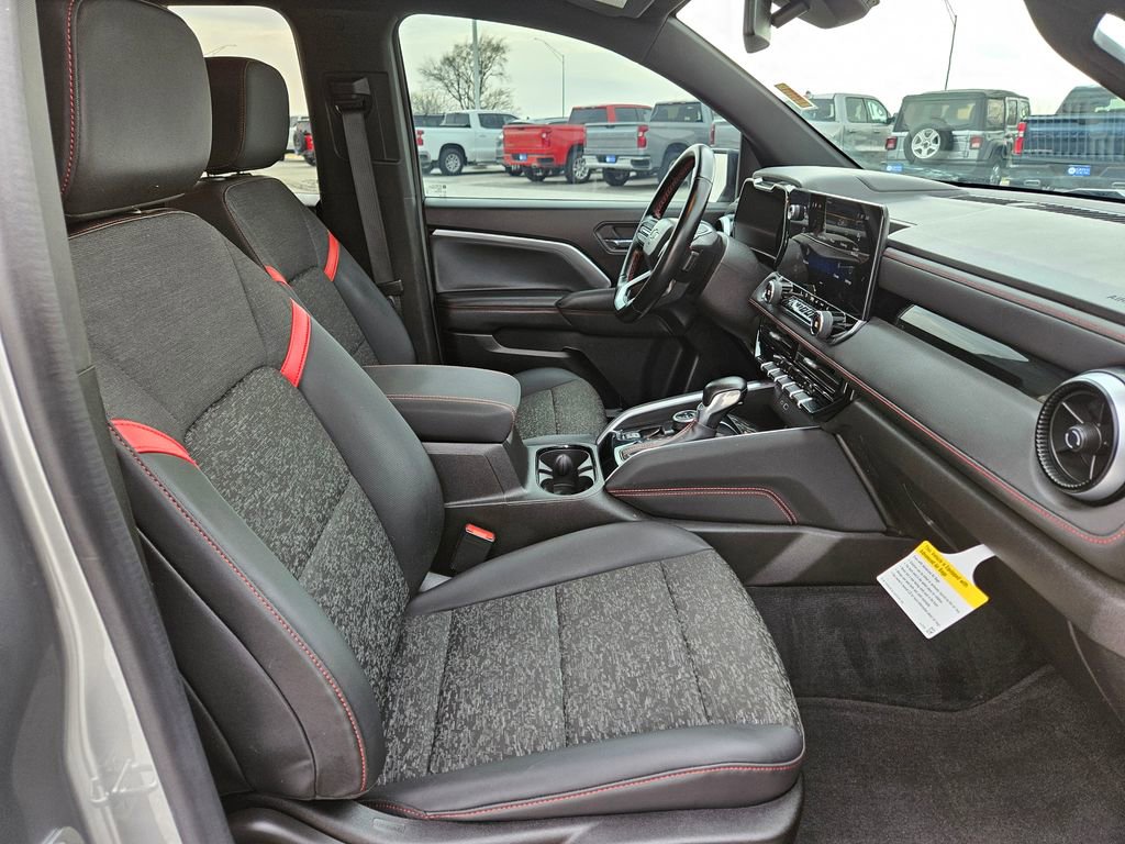Used 2023 Chevrolet Colorado Z71 w/ Z71 Convenience Package 2 AWD/4WD image 36