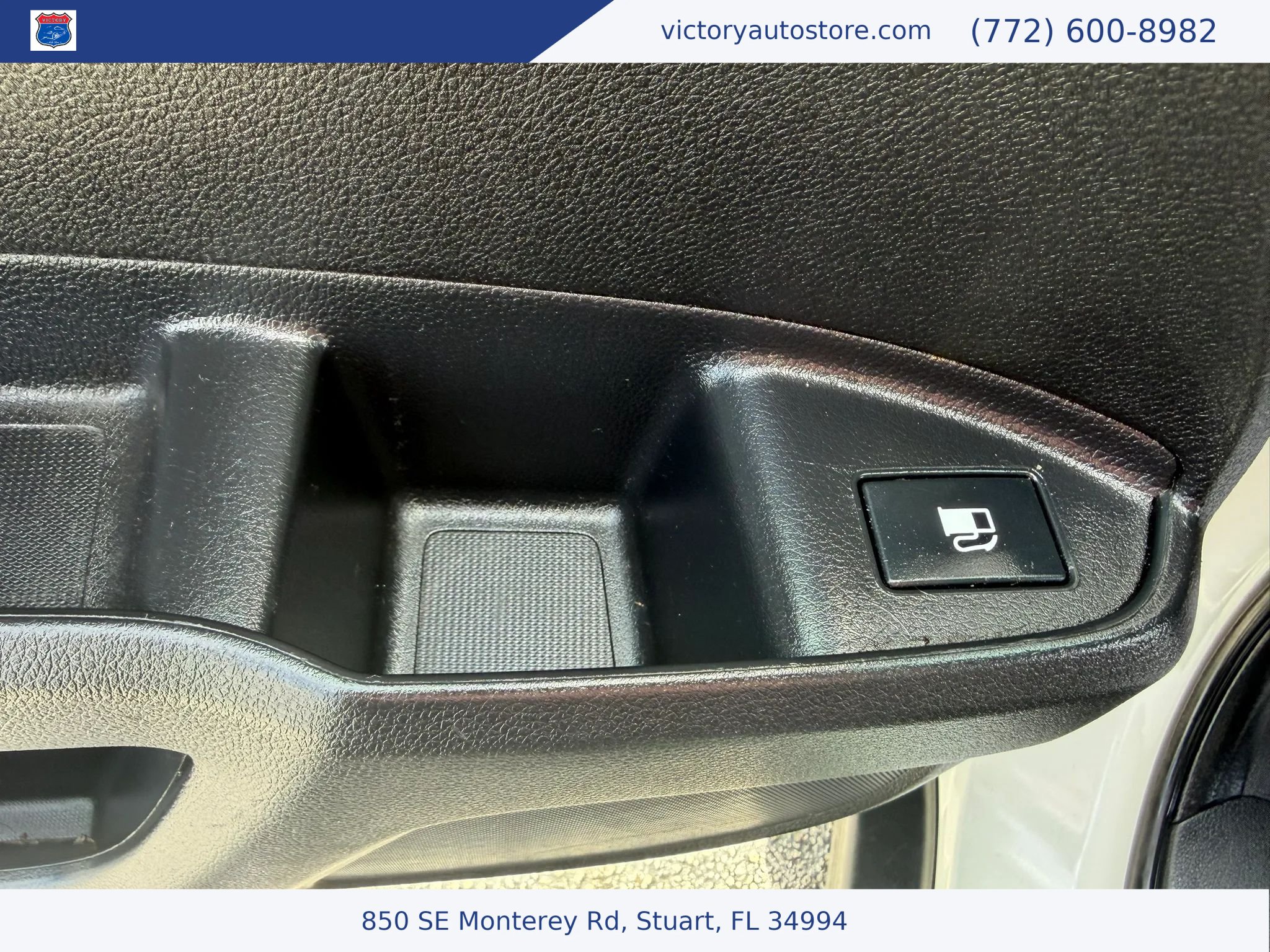 Used 2018 Honda Pilot LX image 24
