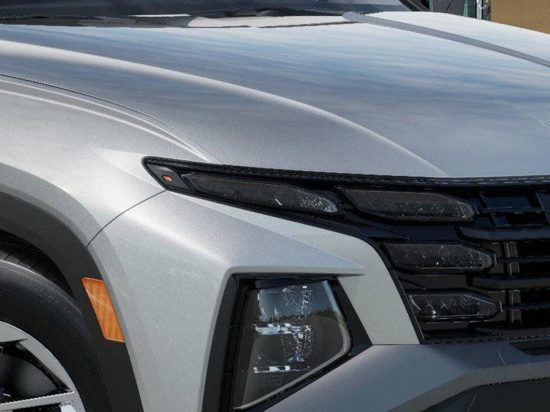 New 2026 Hyundai Tucson SE image 9