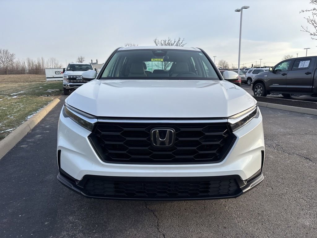 Used 2023 Honda CR-V LX image 2