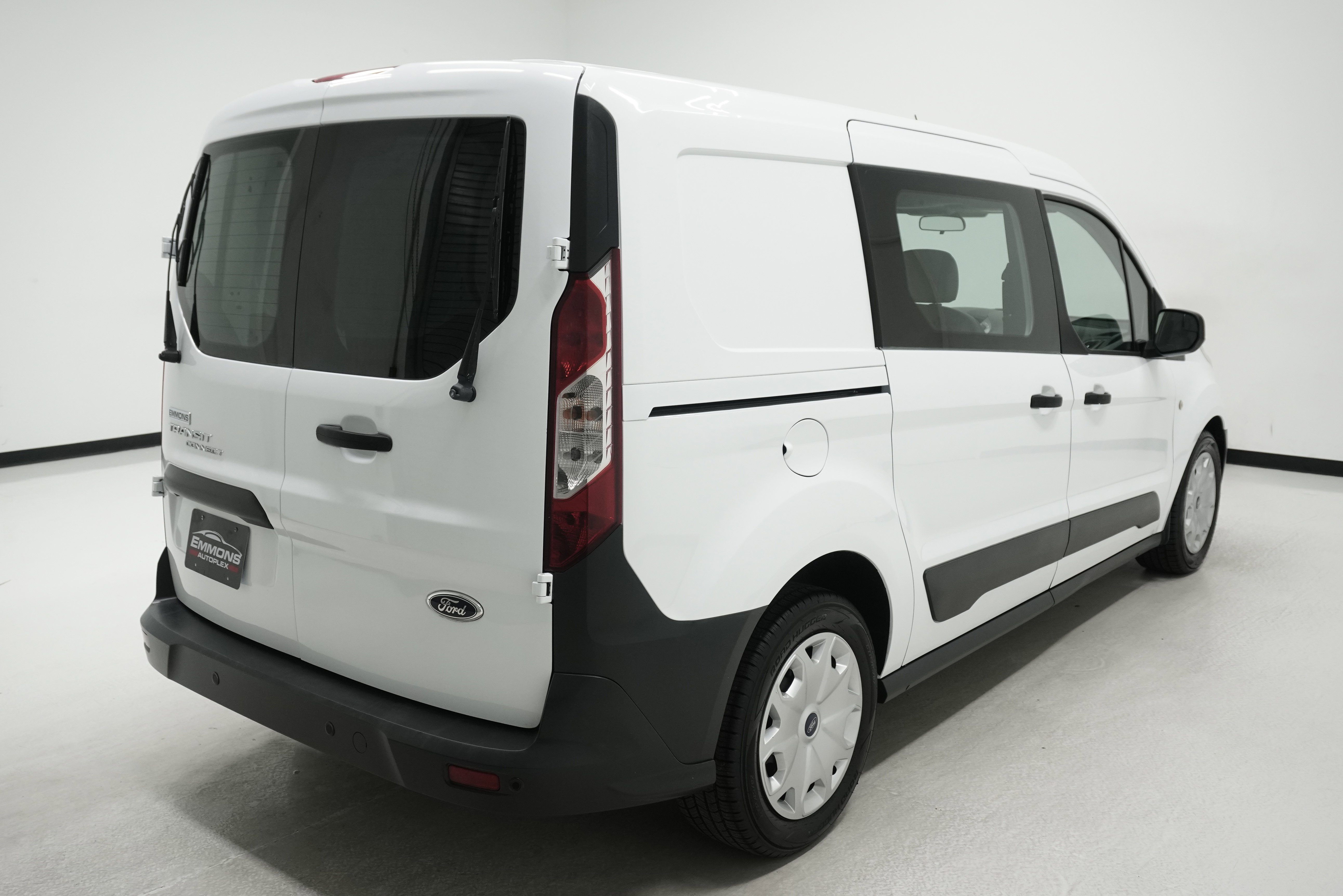Used 2015 Ford Transit Connect XL image 4
