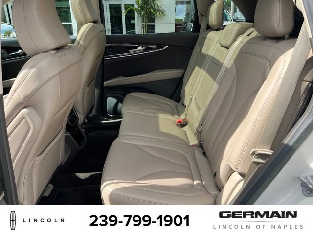 Used 2021 Lincoln Nautilus Reserve FWD image 12