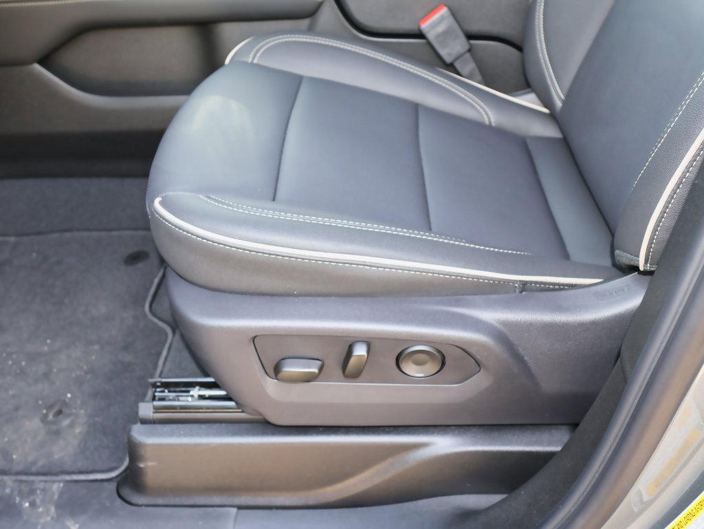 New 2026 GMC Yukon Elevation w/ Elevation Premium Package image 10