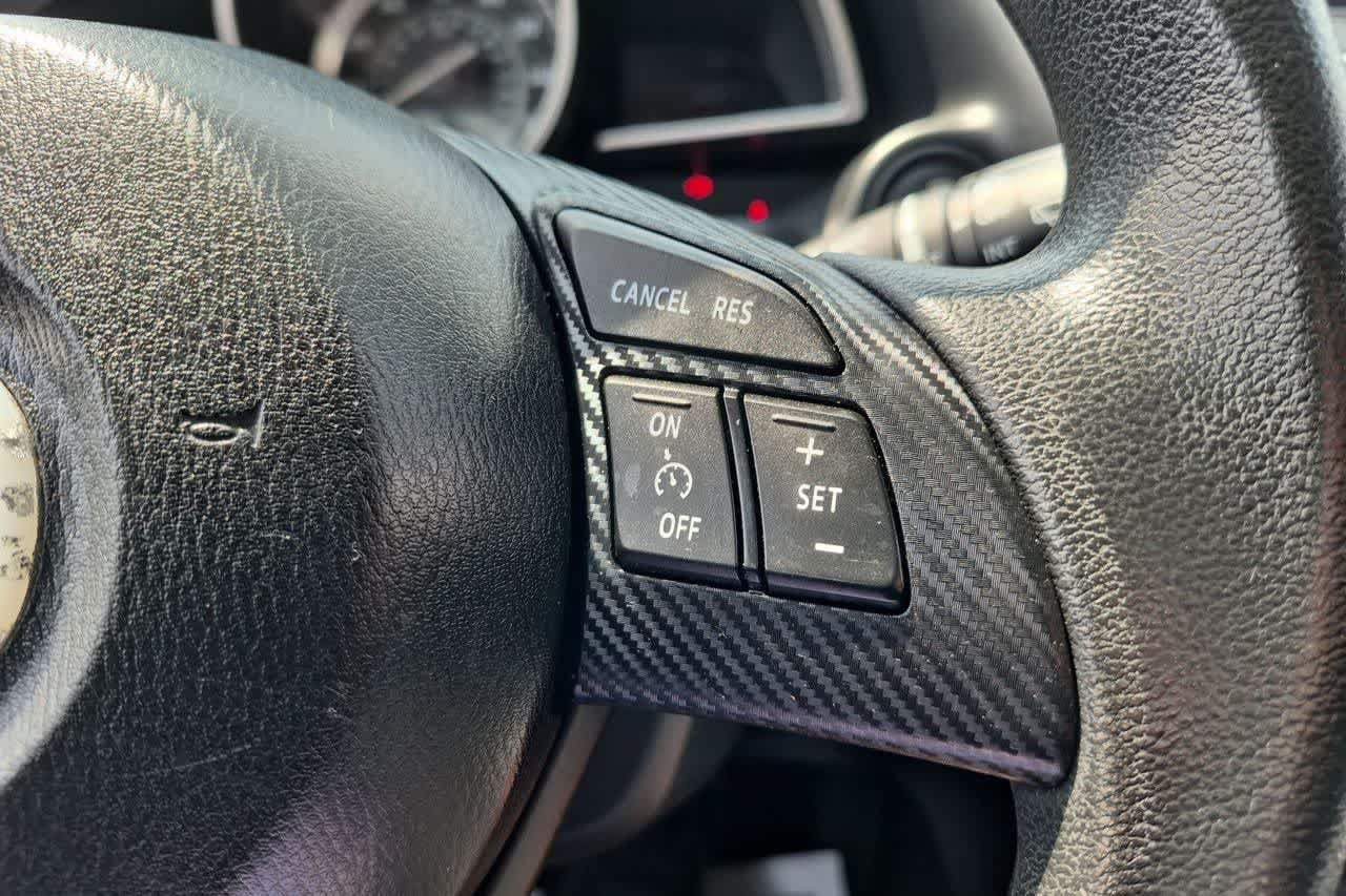 Used 2015 MAZDA MAZDA3 i Sport FWD image 24