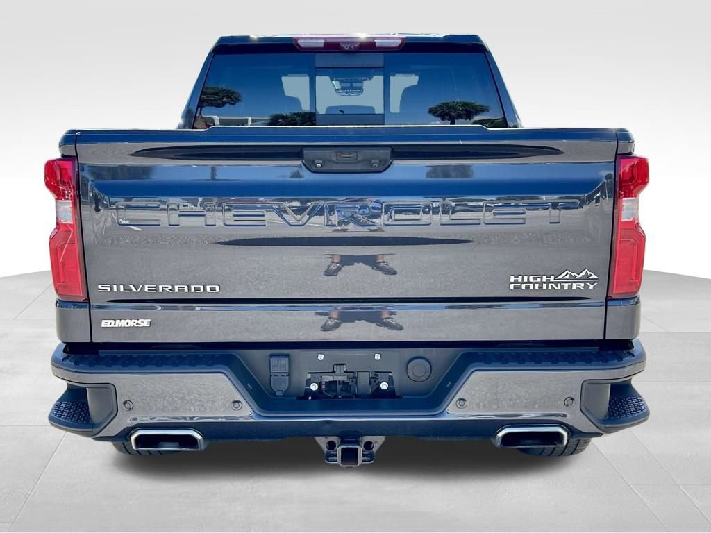 Used 2023 Chevrolet Silverado 1500 High Country w/ High Country Premium Package image 7