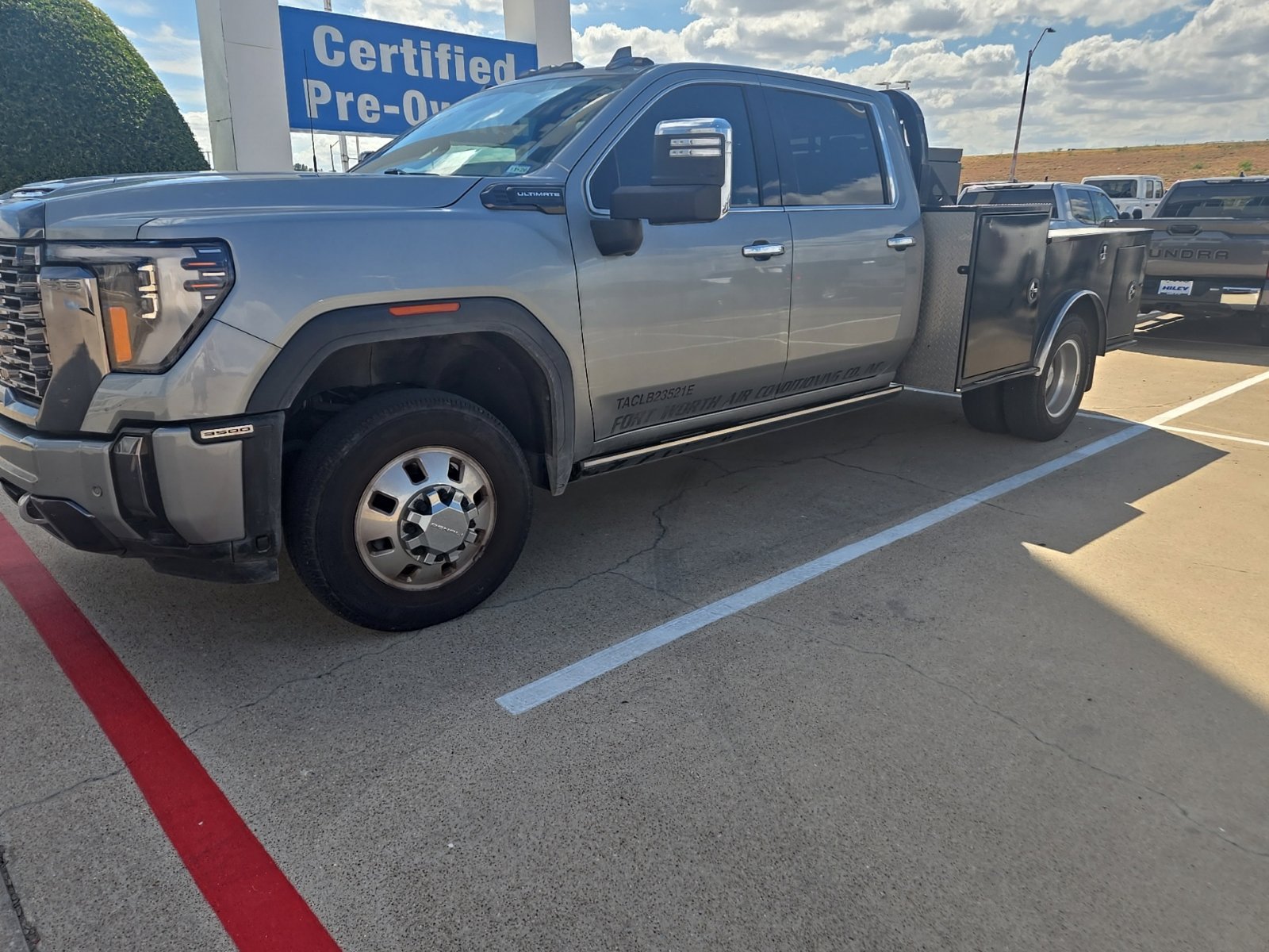 Used 2024 GMC Sierra 3500 Denali Ultimate AWD/4WD 360° Tour