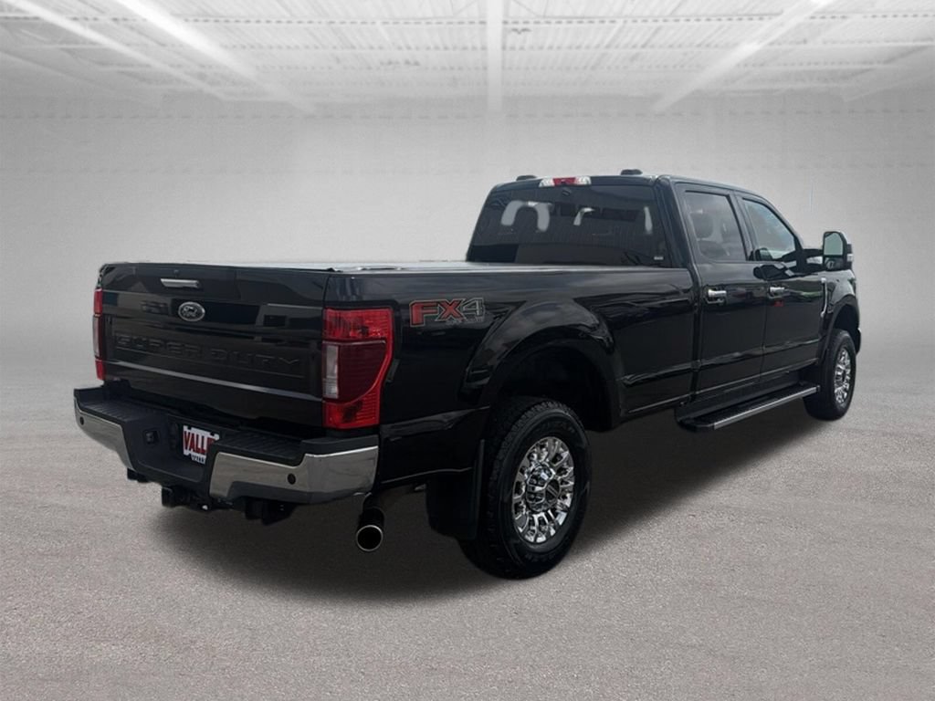 Used 2022 Ford F350 XLT w/ XLT Premium Package AWD/4WD image 11