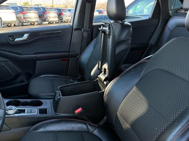 Certified 2023 Ford Escape ST-Line Select w/ Tech Pack #2 image 26