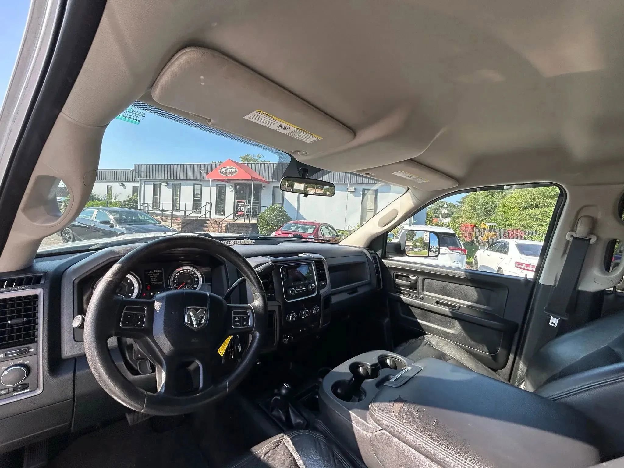 Used 2014 RAM 2500 Tradesman w/ Chrome Appearance Group image 21