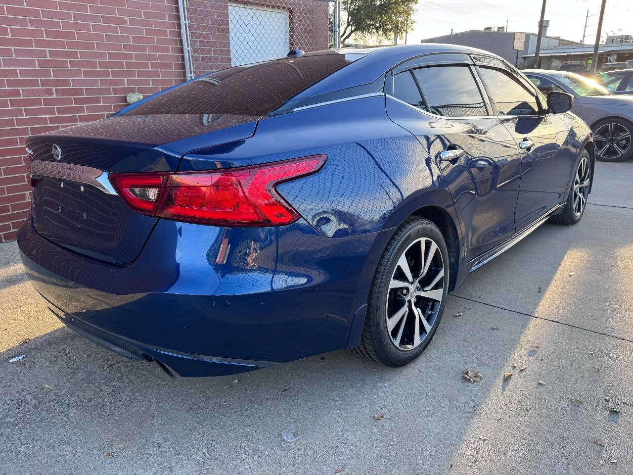 Used 2018 Nissan Maxima 3.5 S image 22